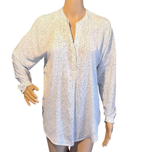 Carolina Belle Tops - 💰BOGO FREE Carolina Belle Hi Lo Blouse Top